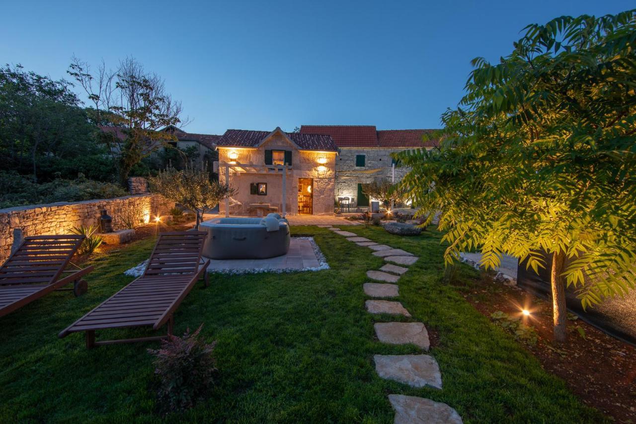 אימוטסקי Rustical Holiday Resort Olea מראה חיצוני תמונה