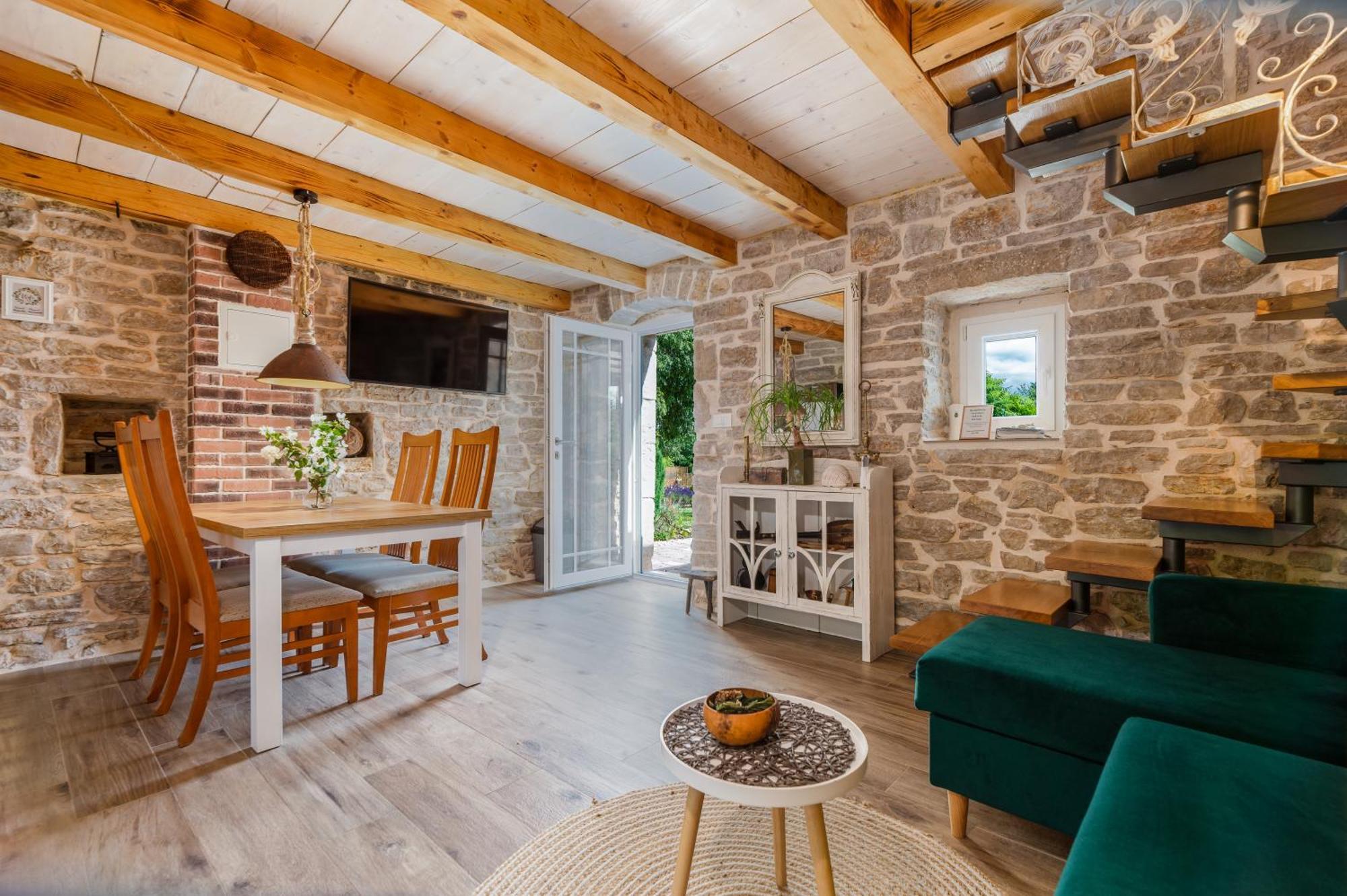 אימוטסקי Rustical Holiday Resort Olea מראה חיצוני תמונה