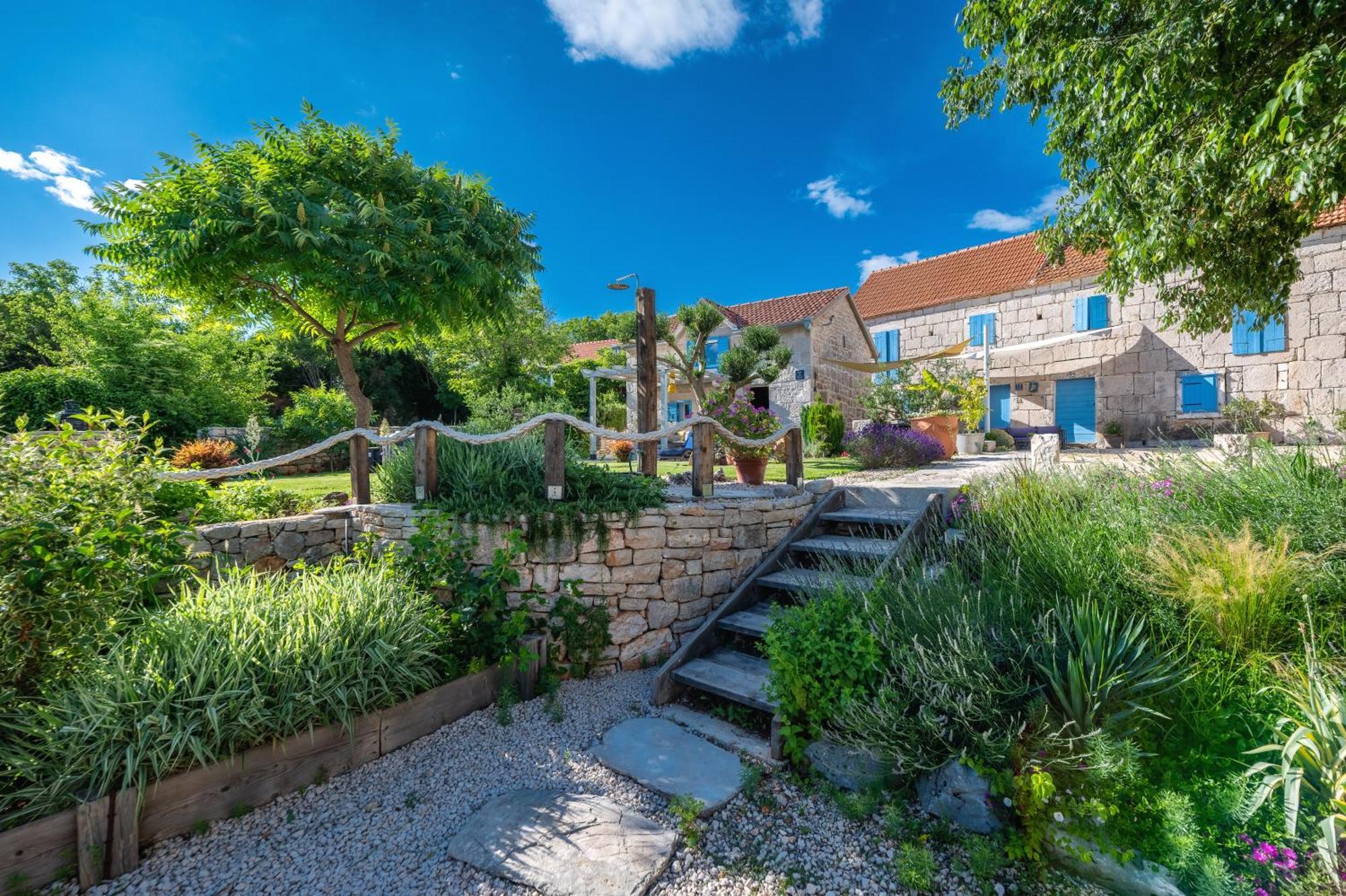 אימוטסקי Rustical Holiday Resort Olea מראה חיצוני תמונה